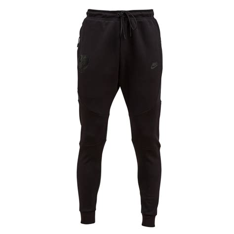 nike tech broek zwart.